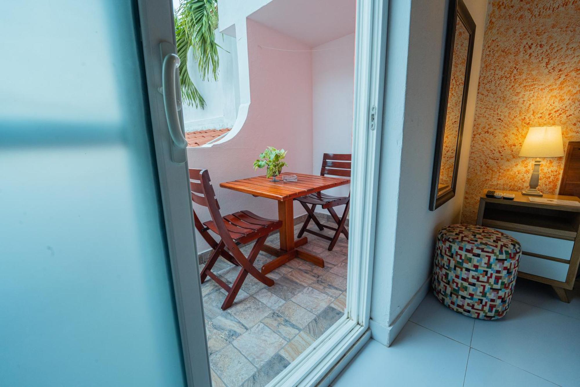 Hotel 3 Banderas Cartagena Exterior photo
